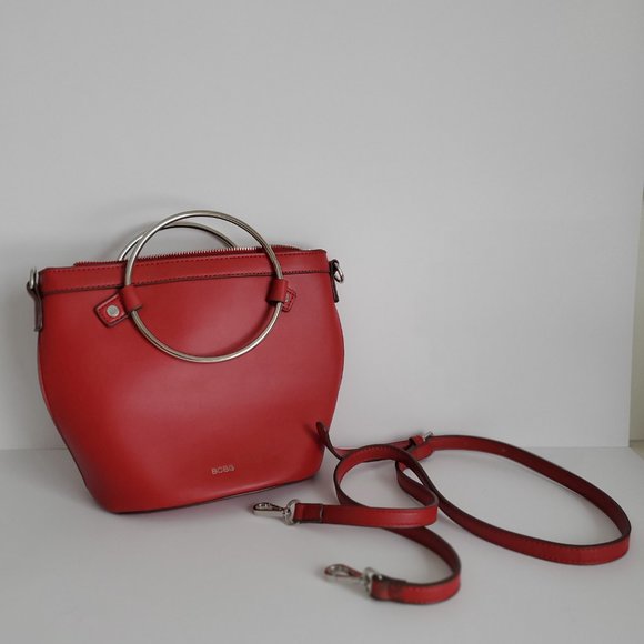 NEW BCBG Red Bucket Crossbody Handbag Round Silver Metal Handles Minimalist Boho - Picture 2 of 6